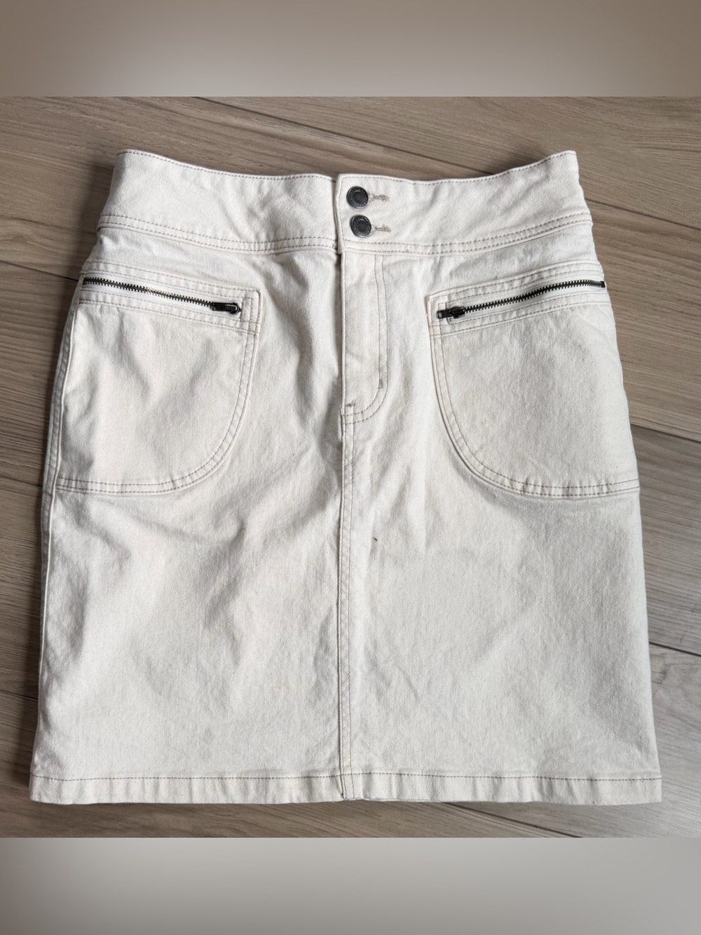 PRANA Broadway Denim Skirt Organic Natural Cream Zip Pockets sz 6 Stretch